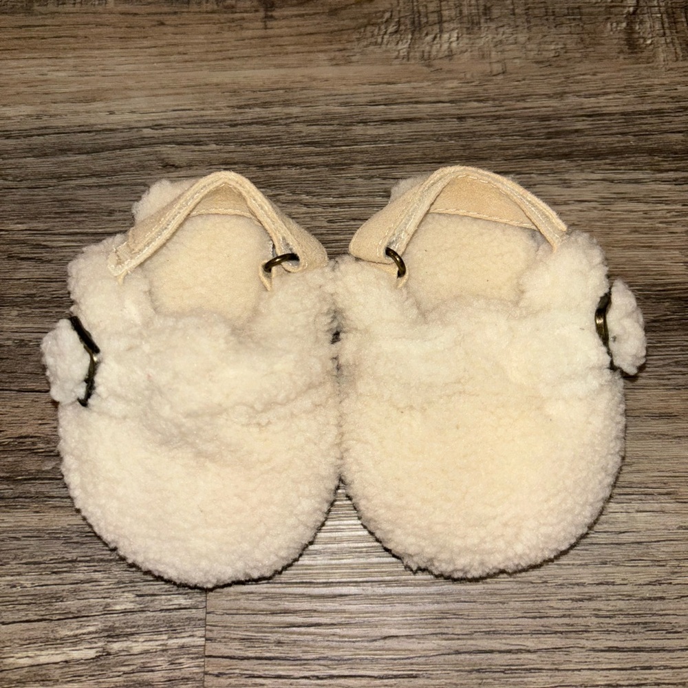 GAP Cream Sherpa Baby Walker Shoes